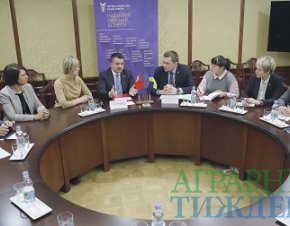 Между Украиной и Турцией согласованы основные направления сотрудничества в АПК Между Украиной и Турцией согласованы основные направления сотрудничества в АПК