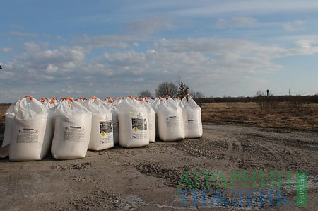 Причины блокировки импортируемых в Украину удобрений