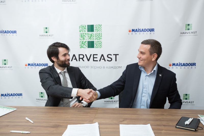 Підписання договору між компаніями HarvEast і Maisadour щодо співпраці у вирощуванні насіння соняшнику (5 квітня 2017 рік)