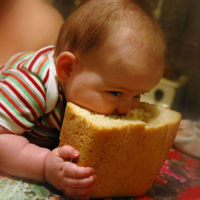 Выпекание хлеба:в субботу хлеб получается наилучшим
