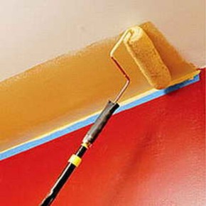 Как выбрать простую и дешевую краску для потолка?