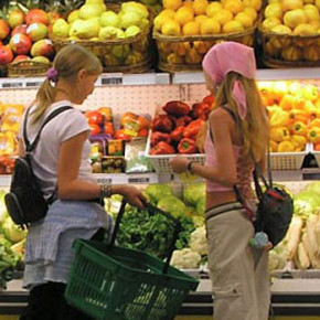 Овощи с отклонениями разрешили продавать в   супермаркетах стран ЕС