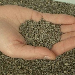 Как влияют на почву минеральные удобрения?