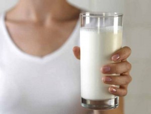 Вредные микроорганизмы обнаружены во всех протестированных образцах домашнего молока