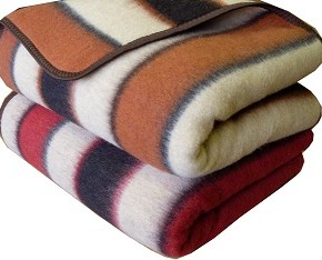 За какими одеялами ухаживать легче всего?