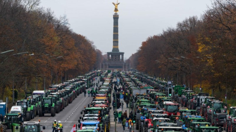 Німецькі фермери протестують проти обмежень у використанні добрив
