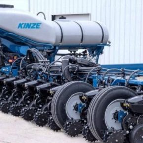 Kinze разработал систему для скоростного посева кукурузы