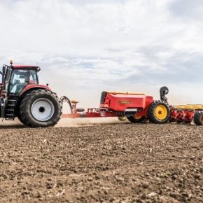 Сеялка Väderstad Tempo удерживает мировой рекорд по скоростной сева кукурузы