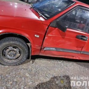 Авария на Теребовлянщине: водителю стало плохо и он съехал в кювет