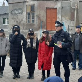 В Бережанах провели акцию «Дети – герои безопасности дорожного движения!»