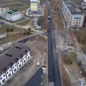В Кременце восстановили дорогу в опорную больницу (видео)