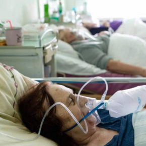 На Новый год в больницах Тернополя остается 92 пациента с коронавирусом