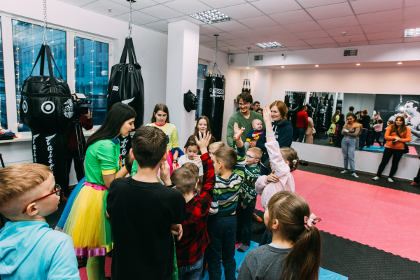 В тернопольском СК «Workout Hall» дети получили подарки от Спортивного Санты