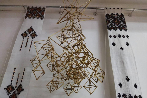 Рождественские украшения «пауки» можно увидеть в Тернопольском краеведческом музее