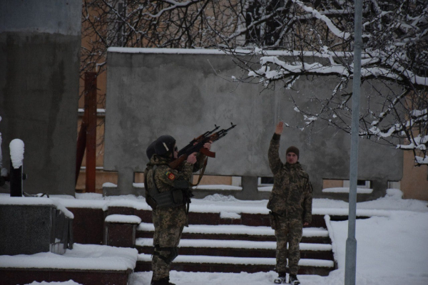  Тернопольские артиллеристы почтили память погибшего побратима Романа Грице нка (ФОТО)