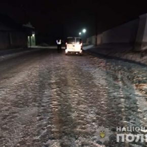 В Почае водитель FIAT DOBLO сбил пожилую женщину. Потерпевшая – в реанимации