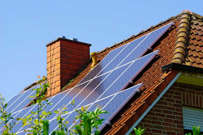 В Украине для домашних солнечных станций установили новый «зеленый» тариф