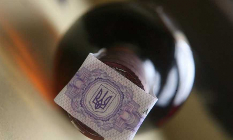 В Украине начали работать акцизные нововведения по алкоголю