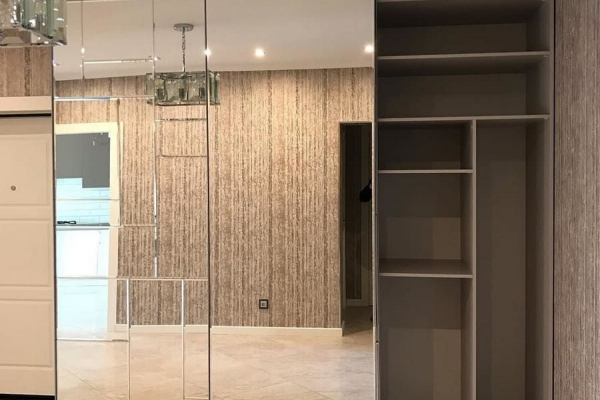 Как выбрать шкаф-купе: ключевые параметры, которые следует учитывать