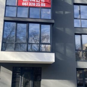 Реконструкция по-тернопольски: Как вырастить многоэтажку из двухэтажного дома?