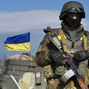 В Украине вводят военное положение