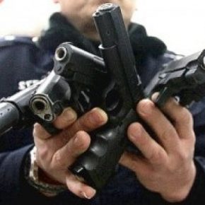 Для получения оружия обращайтесь в территориальные подразделения полиции по месту жительства