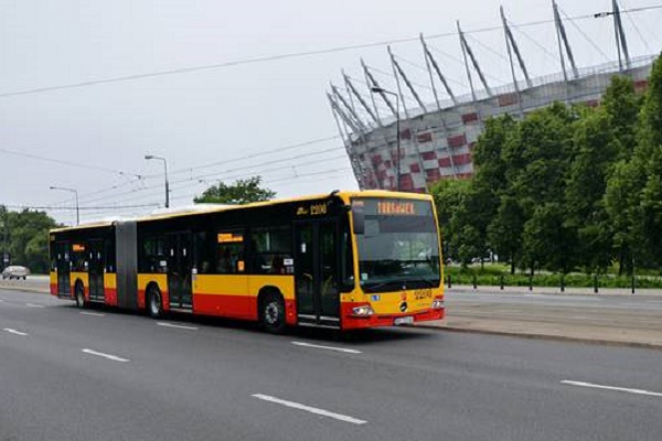 Три низкопольных троллейбуса передали в Тернополь из Чехии