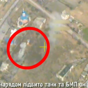 "Боги войны" показали, как один снаряд поражает две цели
