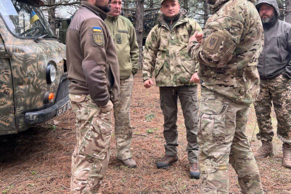 Председатель Тернопольского облсовета посетил военных на востоке