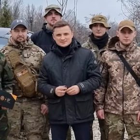 Михаил Головко передал бойцам «ОДЧ Карпатская Сечь» внедорожник и прибор ночного видения