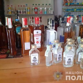 В селе возле Тернополя мужчина незаконно продавал алкоголь: люди обратились в полицию