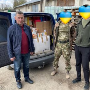 Николай Люшняк вместе с другими благотворителями передал помощь терробороне