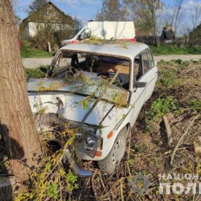 На ВАЗе в дерево: смертельная авария в Тернопольской области