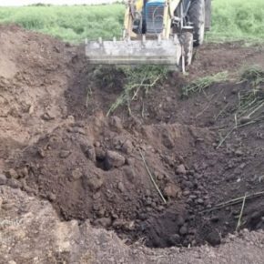 Делается жутко: показали фото и видео места сбитой ракеты в Тернопольской области
