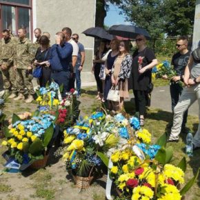 Тернопольщина простилась с военным и поэтом Назаром Маликгулиевым