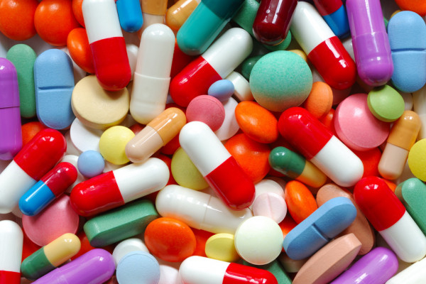Тернопольские медики рассказали, можно ли лечиться антибиотиками от COVID-19