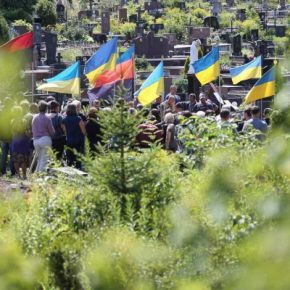 Похоронили трех Героев из Тернопольщины