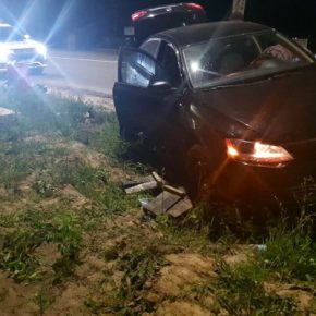 Спасались от войны и попали в ДТП: в Тернополе автомобиль с жителями Запорожской области взлетел в кювет