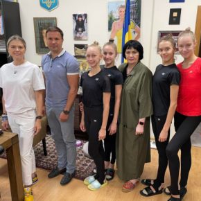 Компания «Креатор-Буд» стала генеральным спонсором сборной Украины по художественной гимнастике