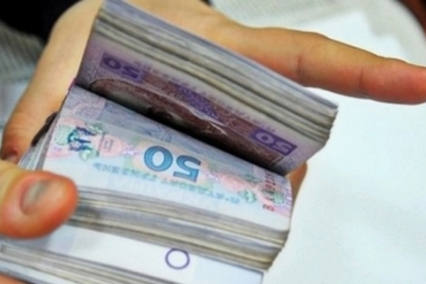 50000 грн за несуществующую иномарку: мошенник обманул мужчину из Тернопольщины