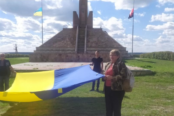 На горе Лысоня отправили панихиду за павшими воинами Украины 