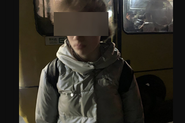 В Тернополе нашли несовершеннолетнюю путешественницу, которая каталась в троллейбусе