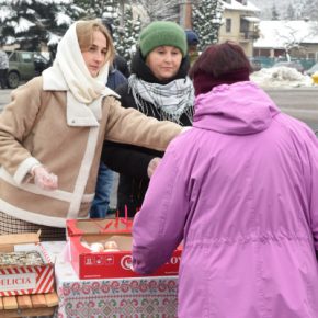 90 тысяч гривен собрали для военных в Чорткове на благотворительной ярмарке