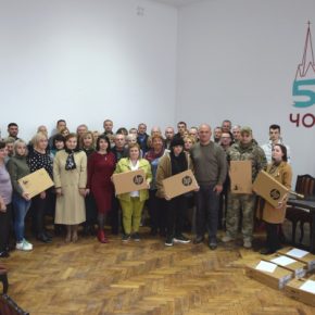 На Чертковщине заведения образования, культуры и медицины получили новые ноутбуки