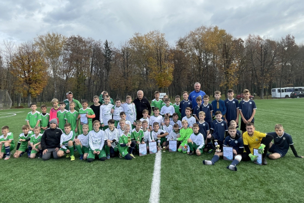 В Чорткове состоялся благотворительный футбольный турнир «Золотая осень»