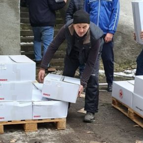 В Шумскую общину поступила помощь для семей военных и переселенцев.