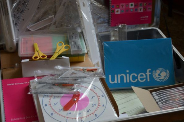 Малокомплектные школы на Тернопольщине получили канцтовары от UNICEF