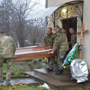 На Теребовлянщине провели в последний путь 39-летнего добровольца