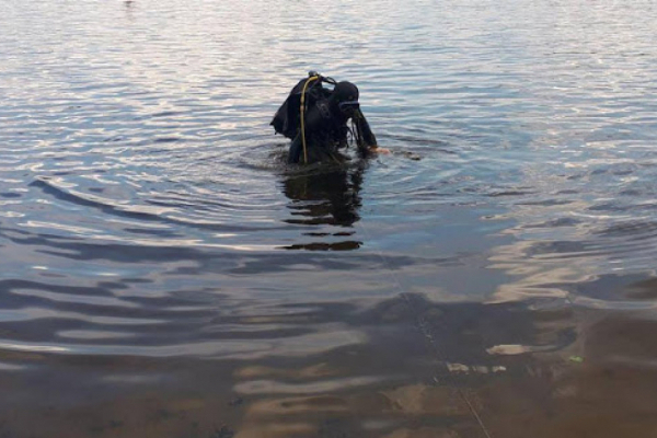 На Чертковщине мужчина переплывал Днестр и опрокинулась лодка: поиски продолжаются