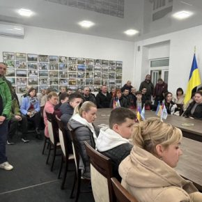 Руководитель Тернопольского колледжа встретился с абитуриентами и их родителями